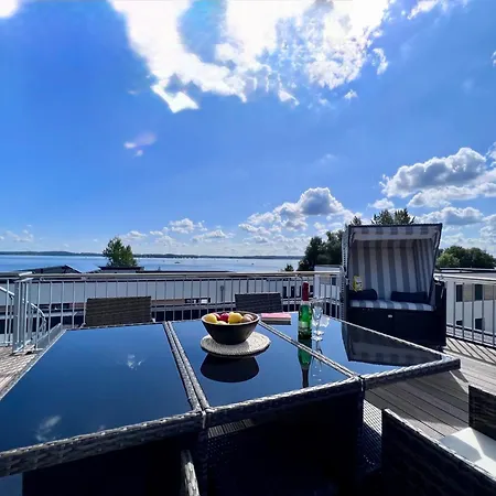 Hangar 19 Weitblick 1-3 Apartment