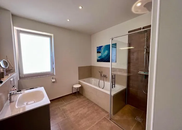 Lägenhet Hangar 19 Weitblick 1-3 *